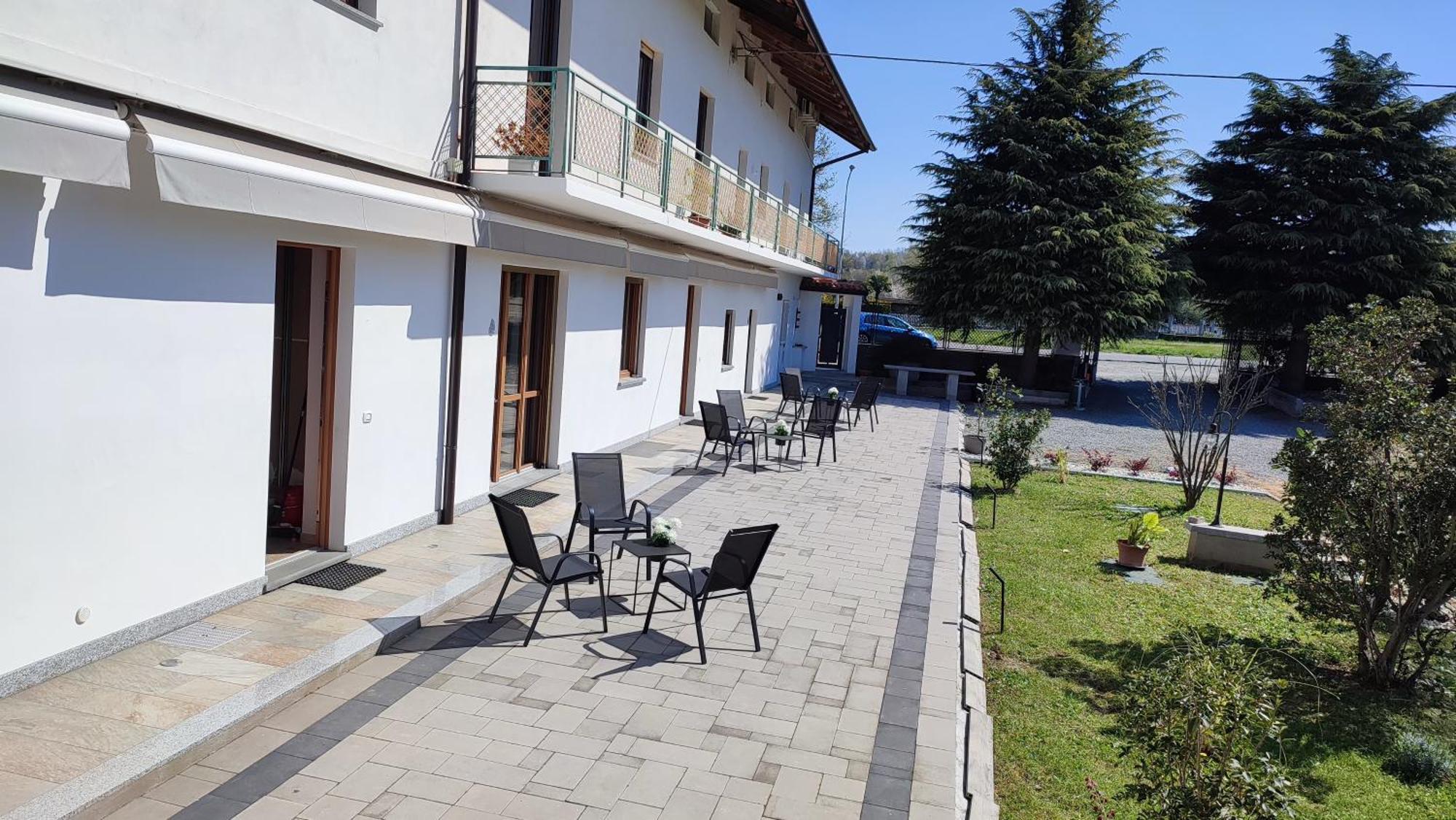 Bed and Breakfast Nautica Tarello - Casa Ena Beb Вивероне Экстерьер фото