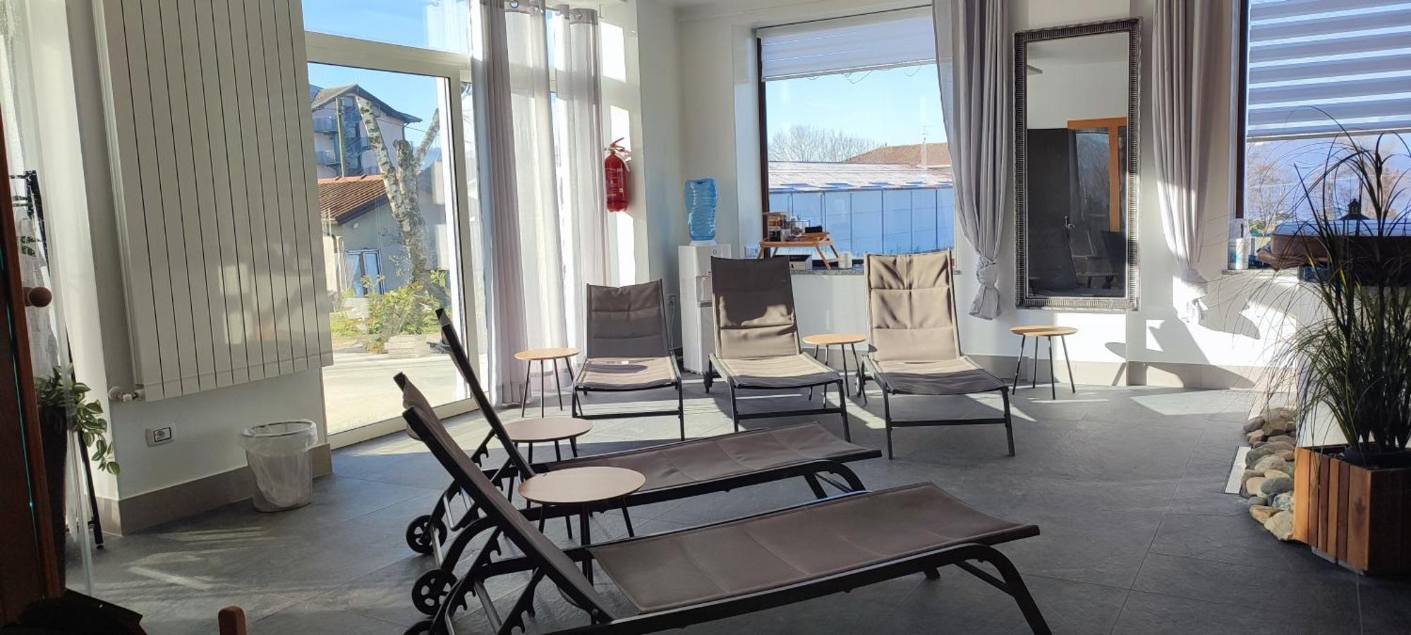 Bed and Breakfast Nautica Tarello - Casa Ena Beb Вивероне Экстерьер фото